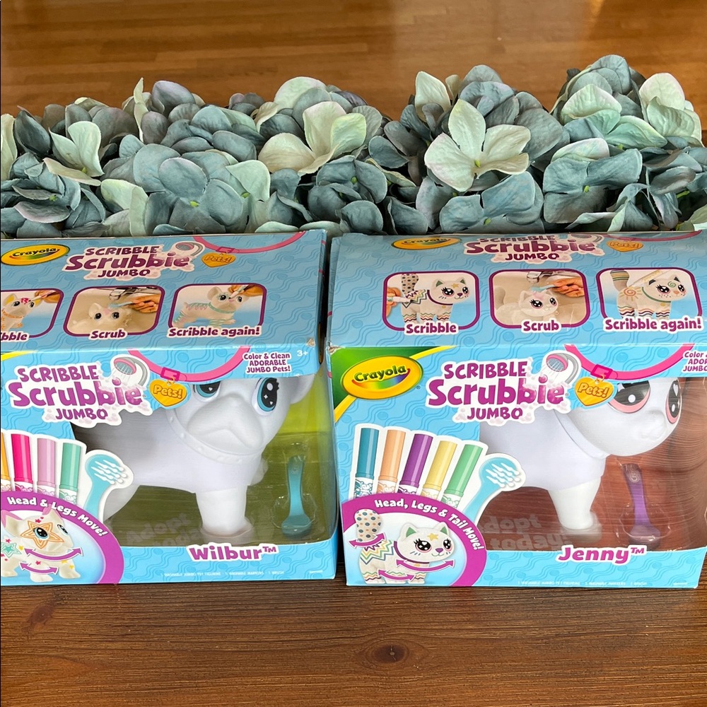 NWT 2 pack Crayola Scribble Scrubbie Jumbo Set - Colorful Creativity Cat and Dog